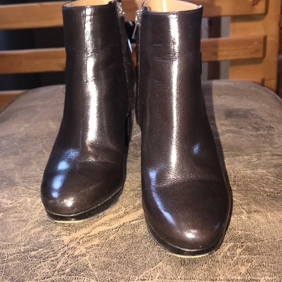 Worn once! Nine West Brown Platform Booties, 8M - Picture 6 of 8
